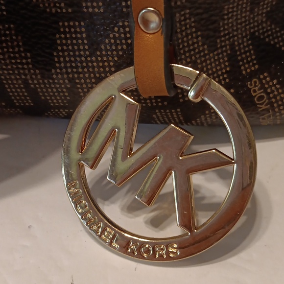 Michael Kors Large Gathered Tote Handbag - Picture 12 of 13